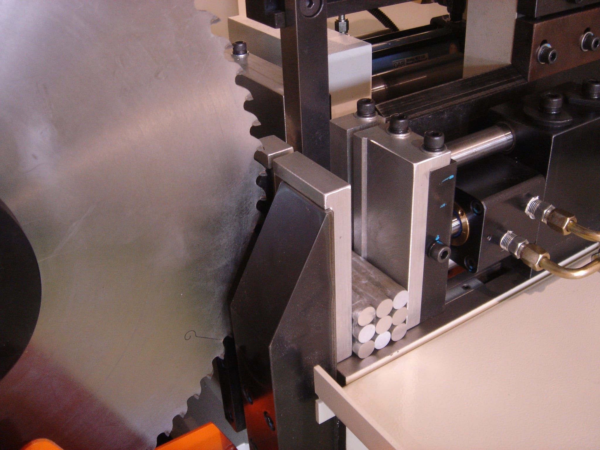 HMC-600NFA-NC cutting chamber