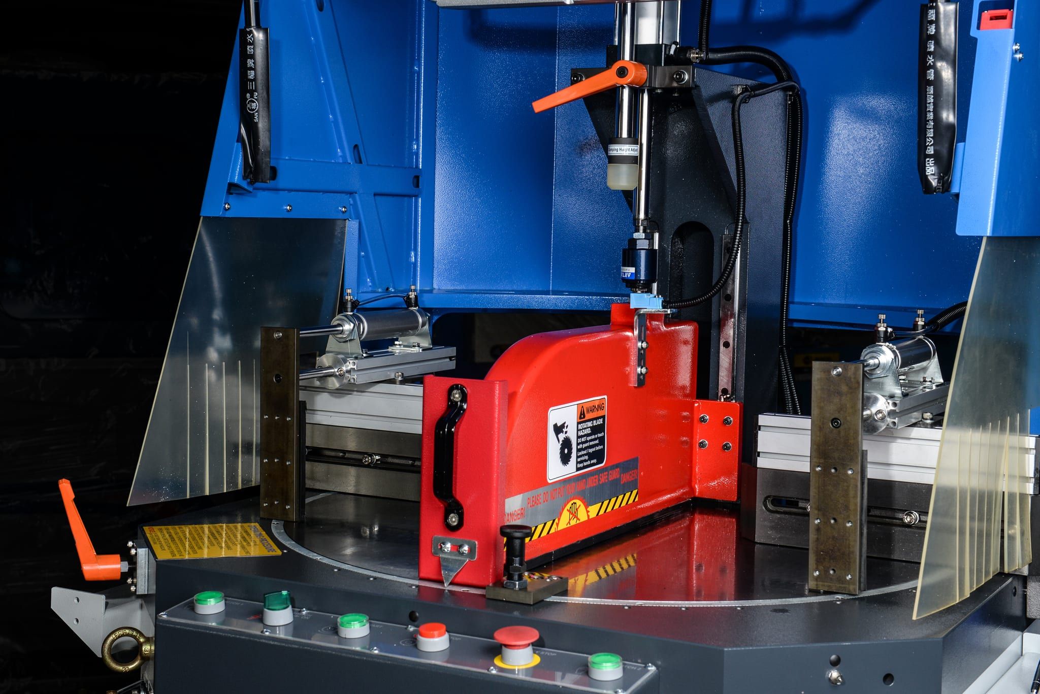 JIH-20 blade guard and clamping vises