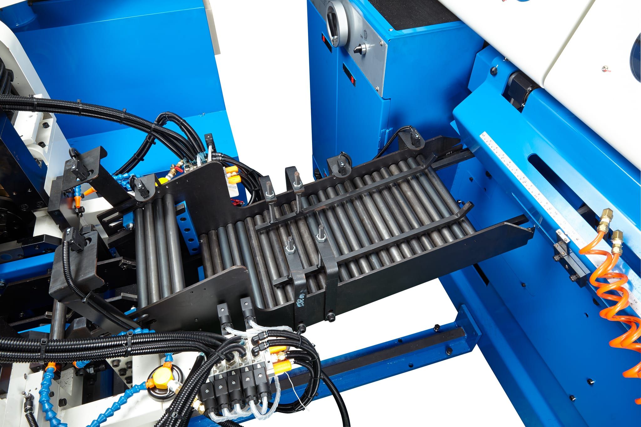DEF-FA/76-V roller output table