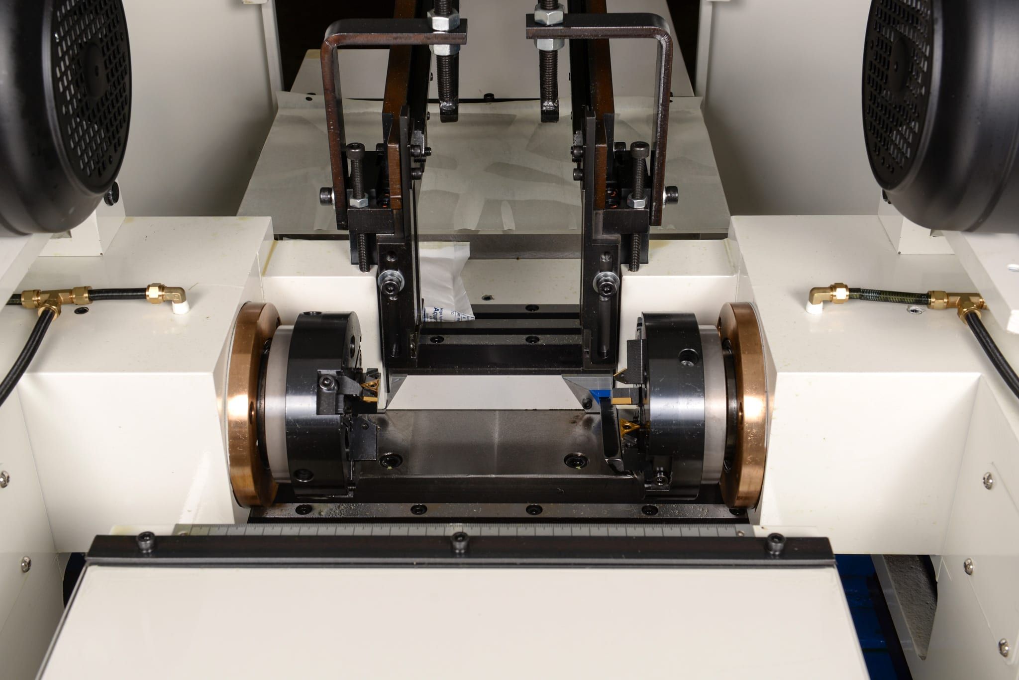 DEF-FA/60SS cutting tool detail