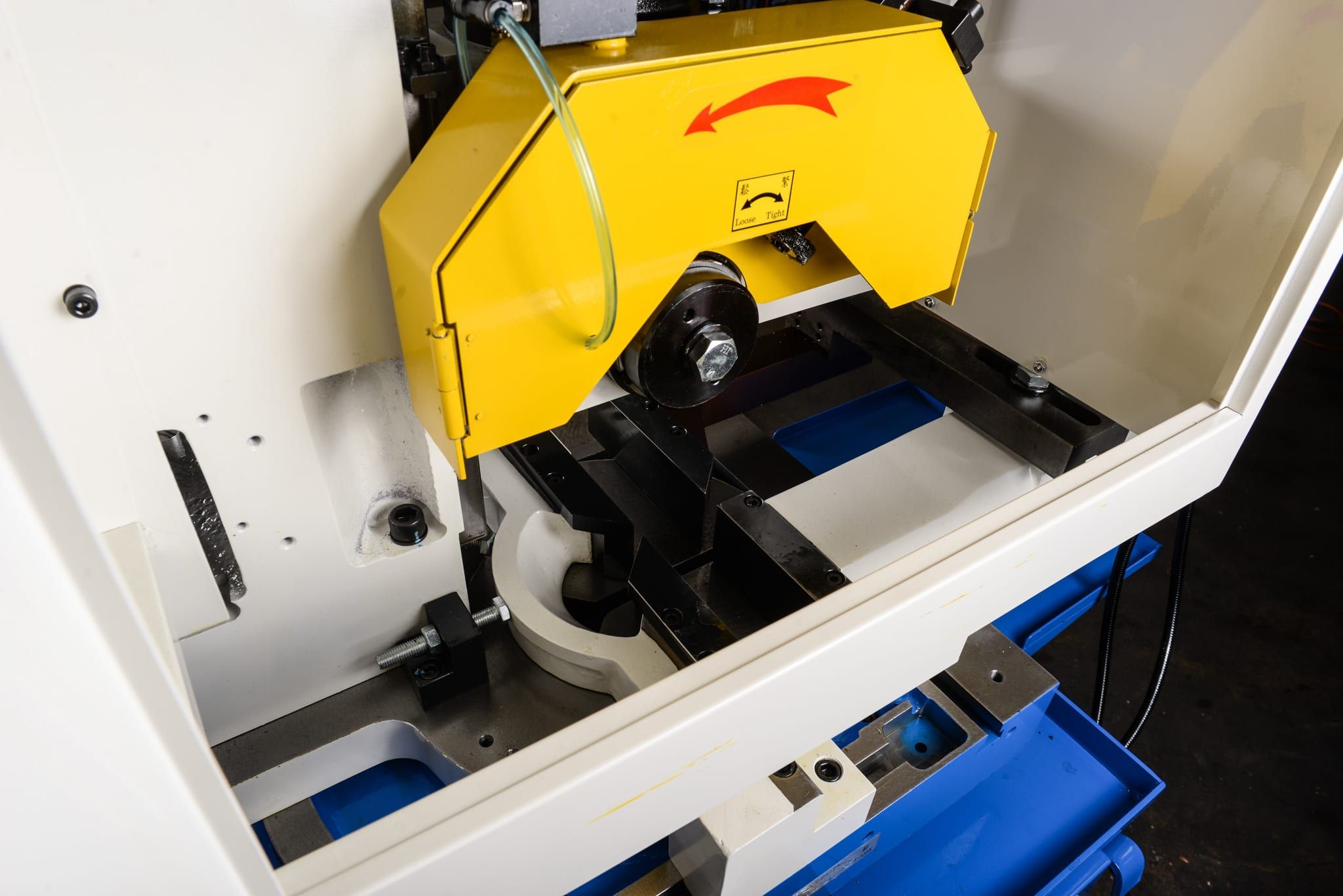 VS-355AC saw blade and guard