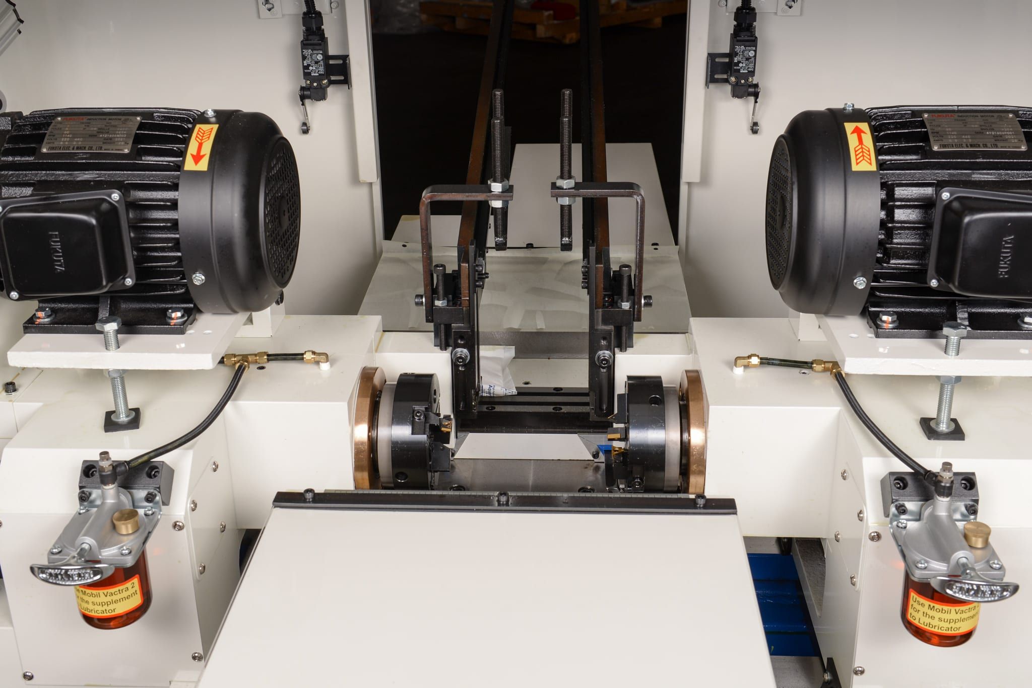 DEF-FA/60SS twin drive motors